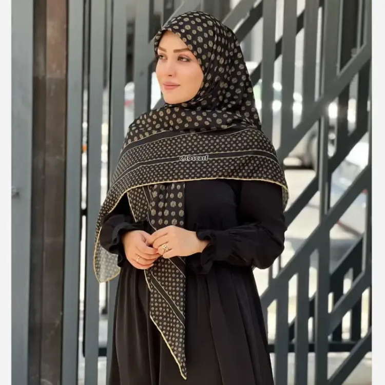 روسری نخ کاستوم طرح خال خال اکلیلی قواره بزرگ 140 سانتیمتر